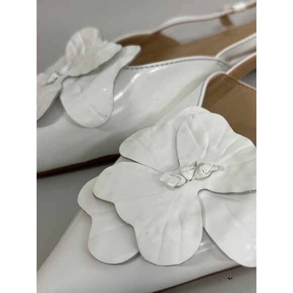 Ann Taylor Sz 6.5 White 3D Flower Nip Pointed Toe Leather Slingback Flats - Picture 8 of 9